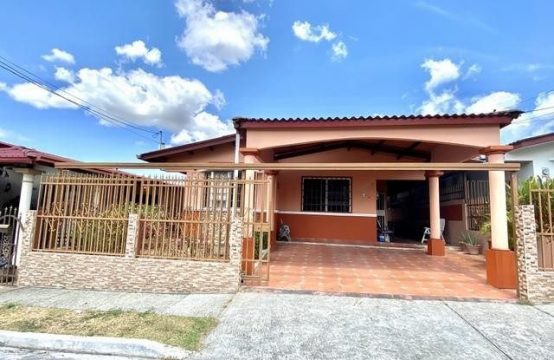 Estupenda Casa en Mirador Hills, Villa Lucre, 3rec, 3baños